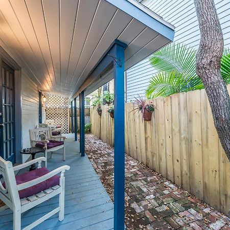 Carriage Way Inn Bed & Breakfast Adults Only - 21 Years Old And Up St. Augustine Rum bild