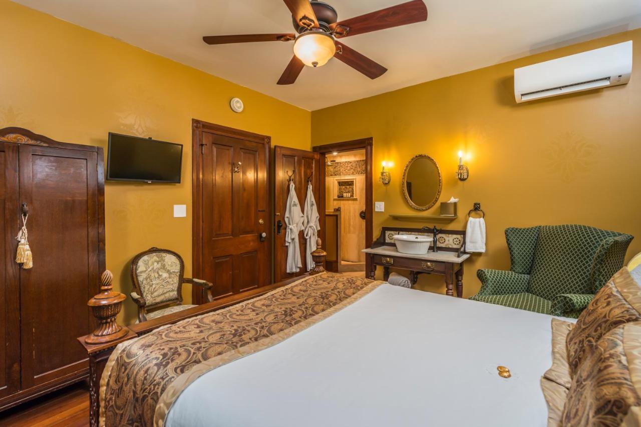 Carriage Way Inn Bed & Breakfast Adults Only - 21 Years Old And Up St. Augustine Exteriör bild