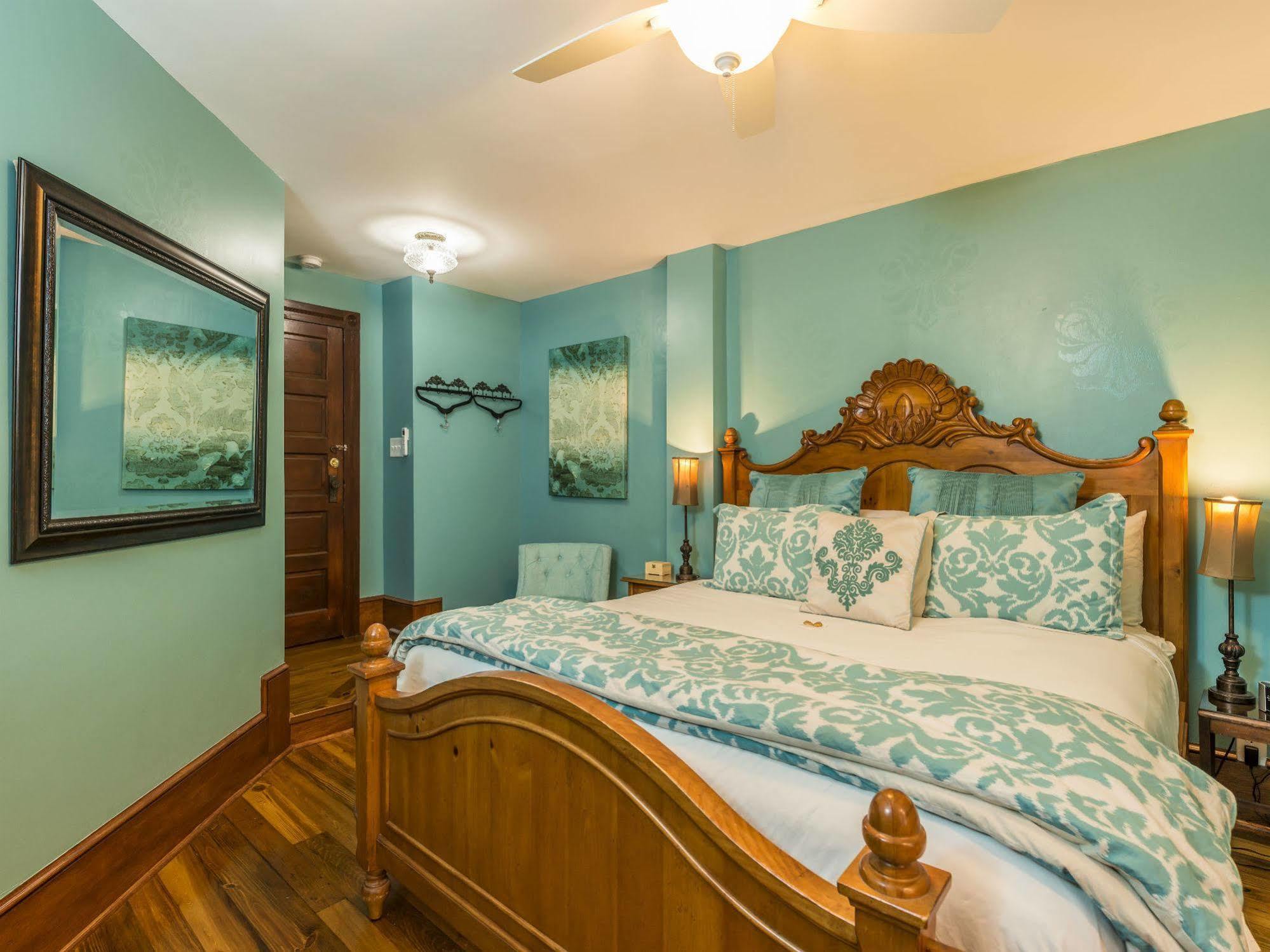 Carriage Way Inn Bed & Breakfast Adults Only - 21 Years Old And Up St. Augustine Exteriör bild