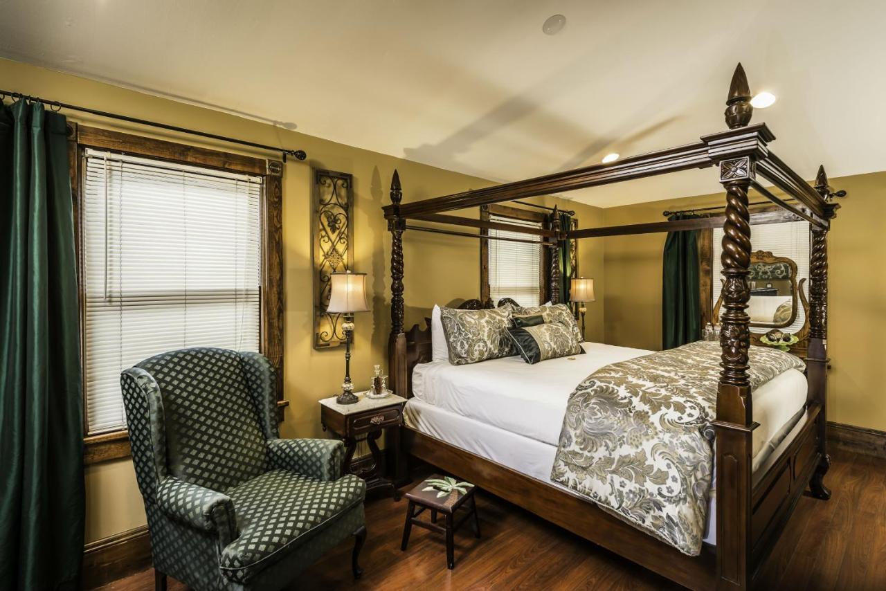 Carriage Way Inn Bed & Breakfast Adults Only - 21 Years Old And Up St. Augustine Exteriör bild