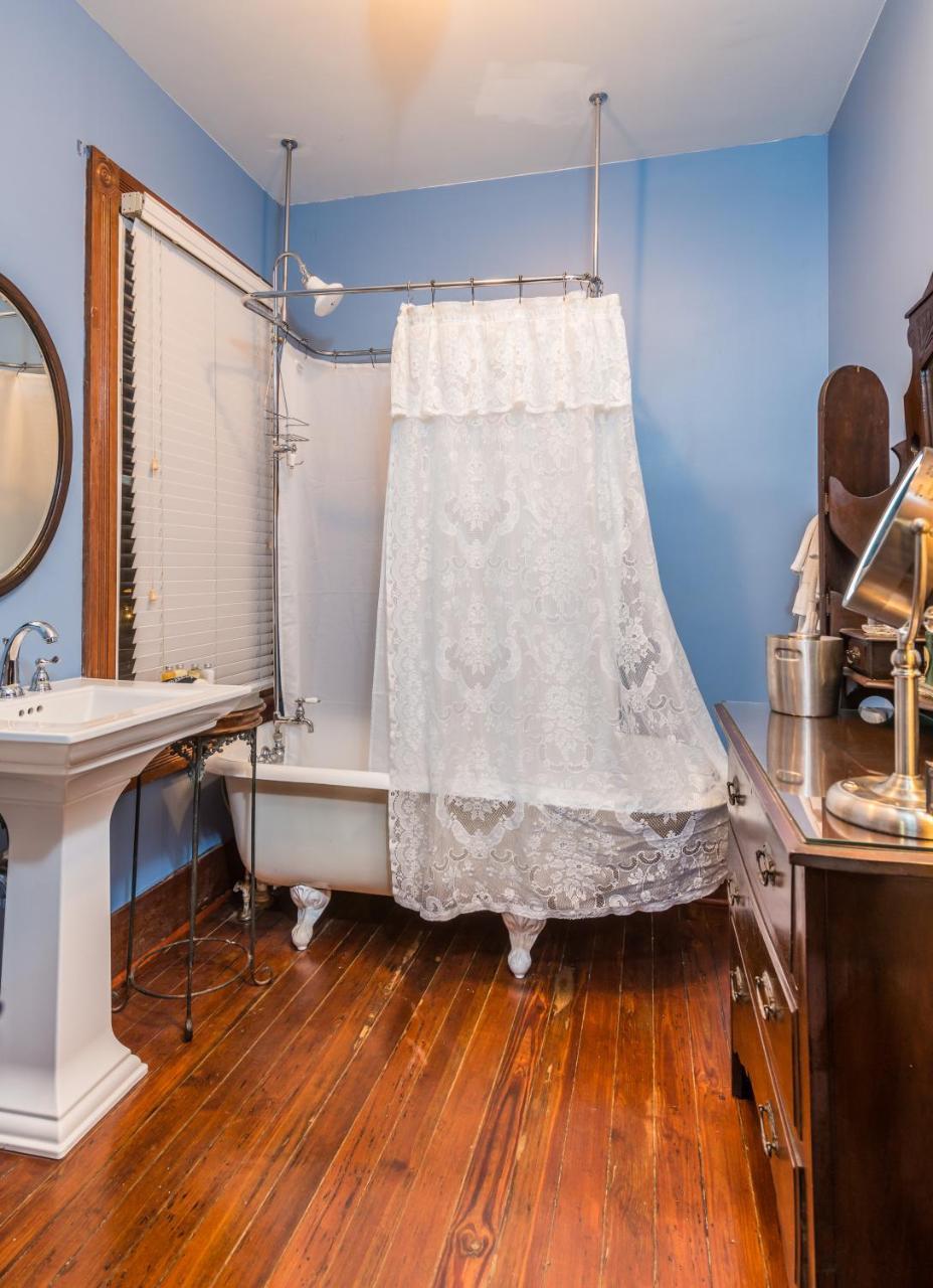 Carriage Way Inn Bed & Breakfast Adults Only - 21 Years Old And Up St. Augustine Exteriör bild